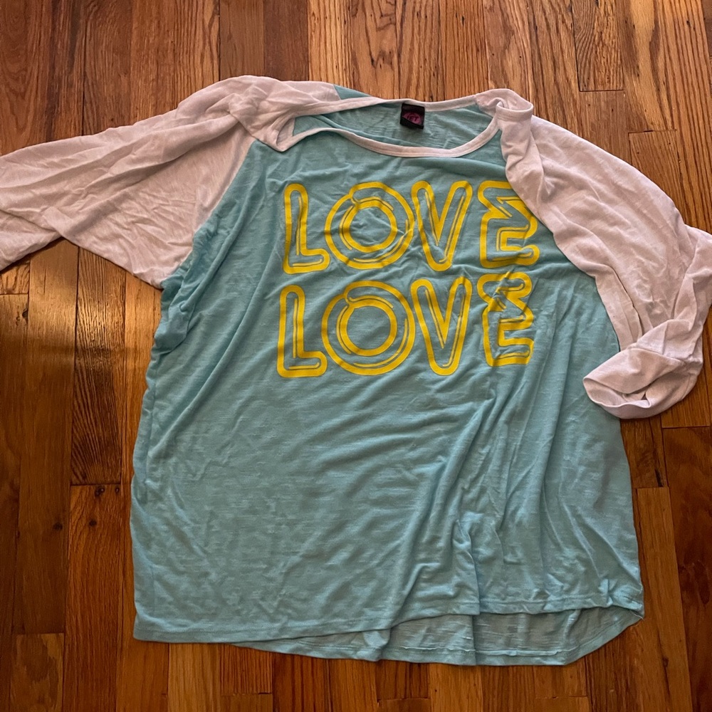JET love baseball tee aqua with white sleeves plus